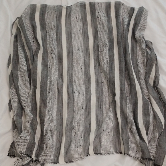 Boho Shall size XL - Picture 2 of 2